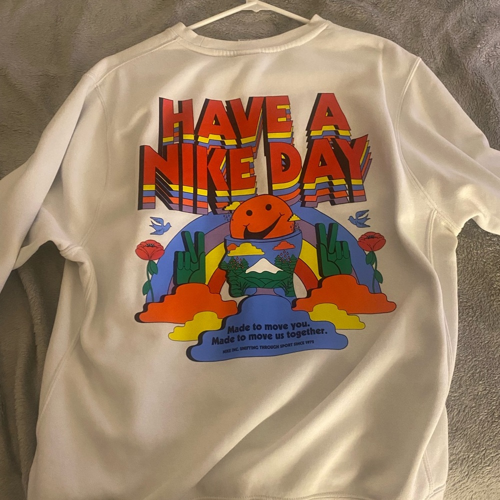 Nike pull over - Picture 3 of 3